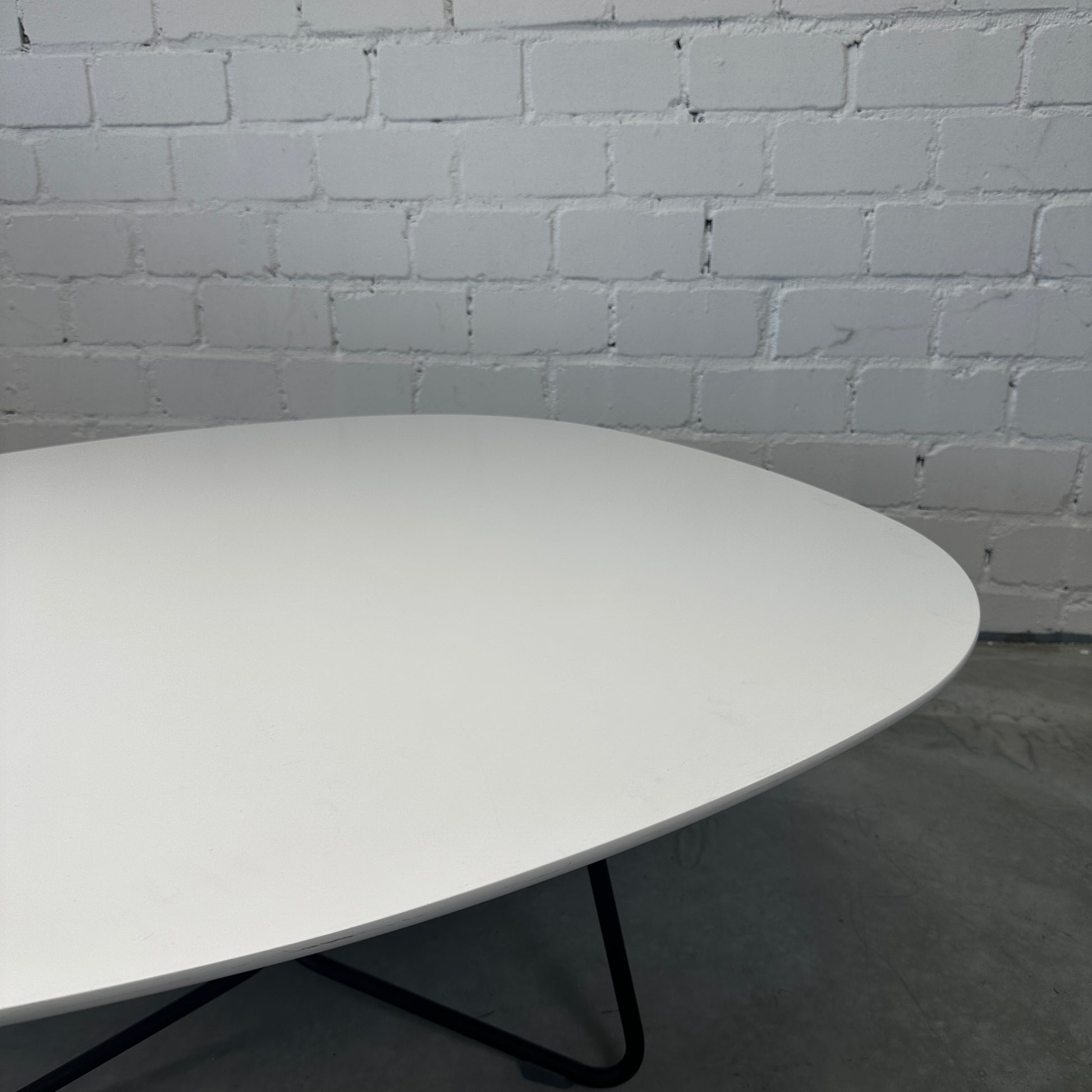 Alias Salon-Couchtisch rund