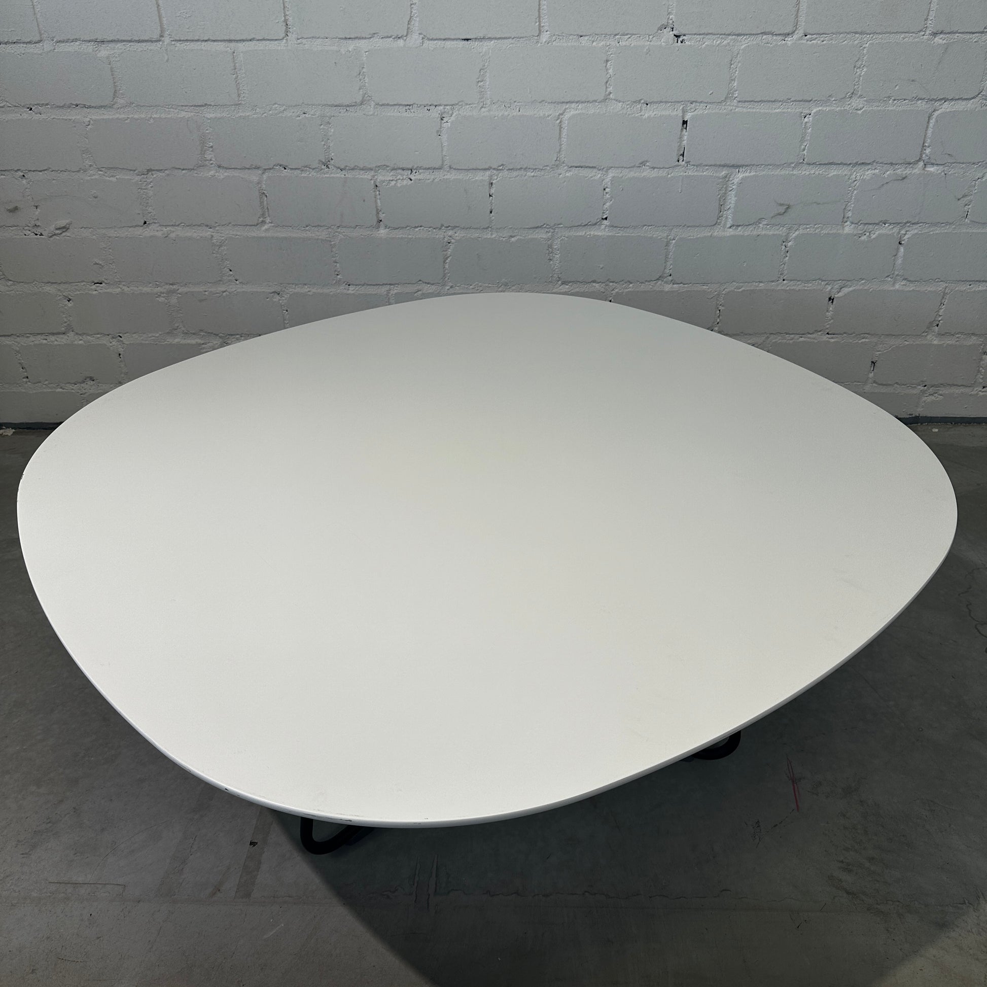 Alias Salon-Couchtisch rund