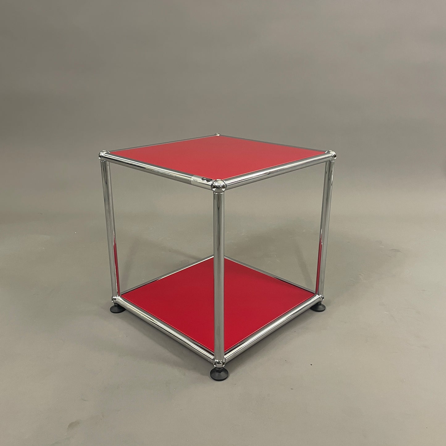 USM Haller Beistelltisch 35x35 cm [versch. Farben]