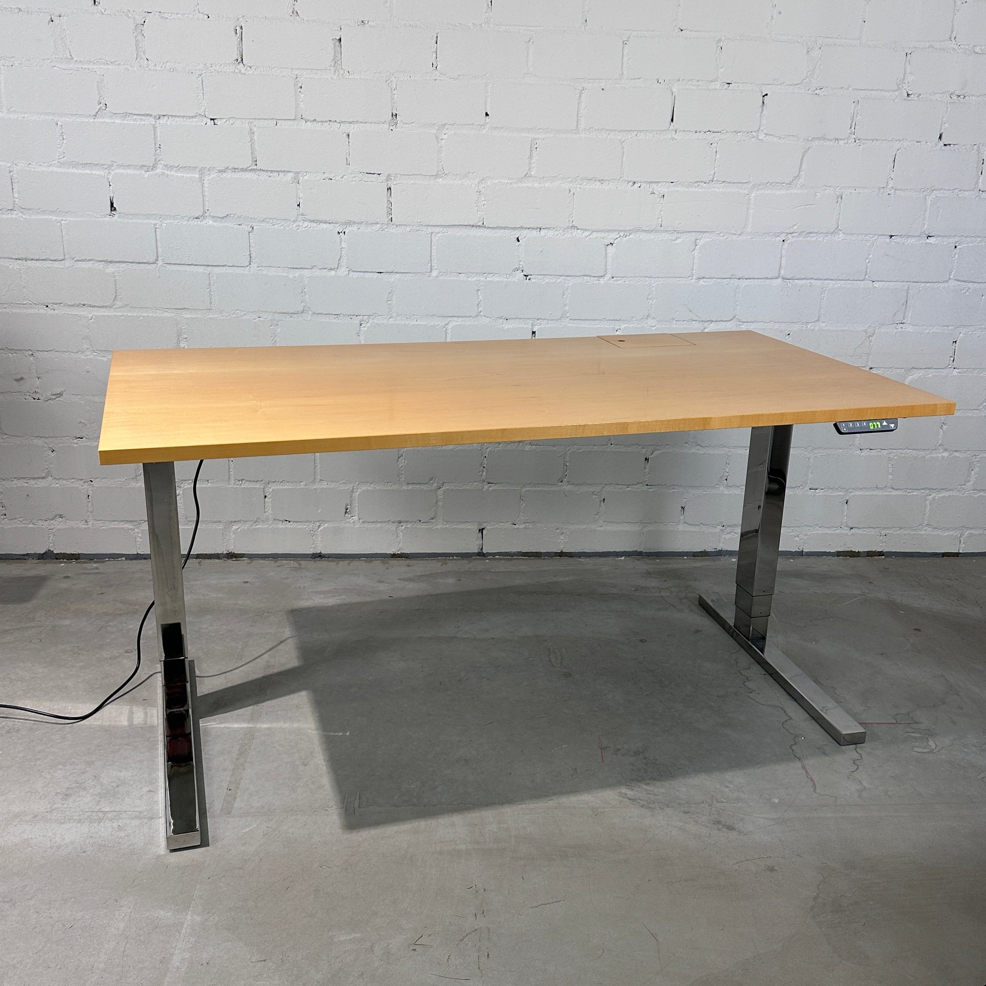 Dobergo Schreibtisch elektrisch höhenverstellbar 160x80cm Ahorn/Chrom
