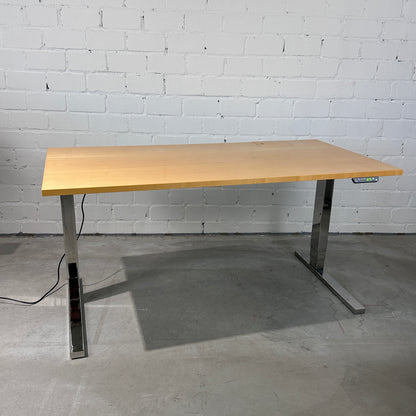 Dobergo Schreibtisch elektrisch höhenverstellbar 160x80cm Ahorn/Chrom