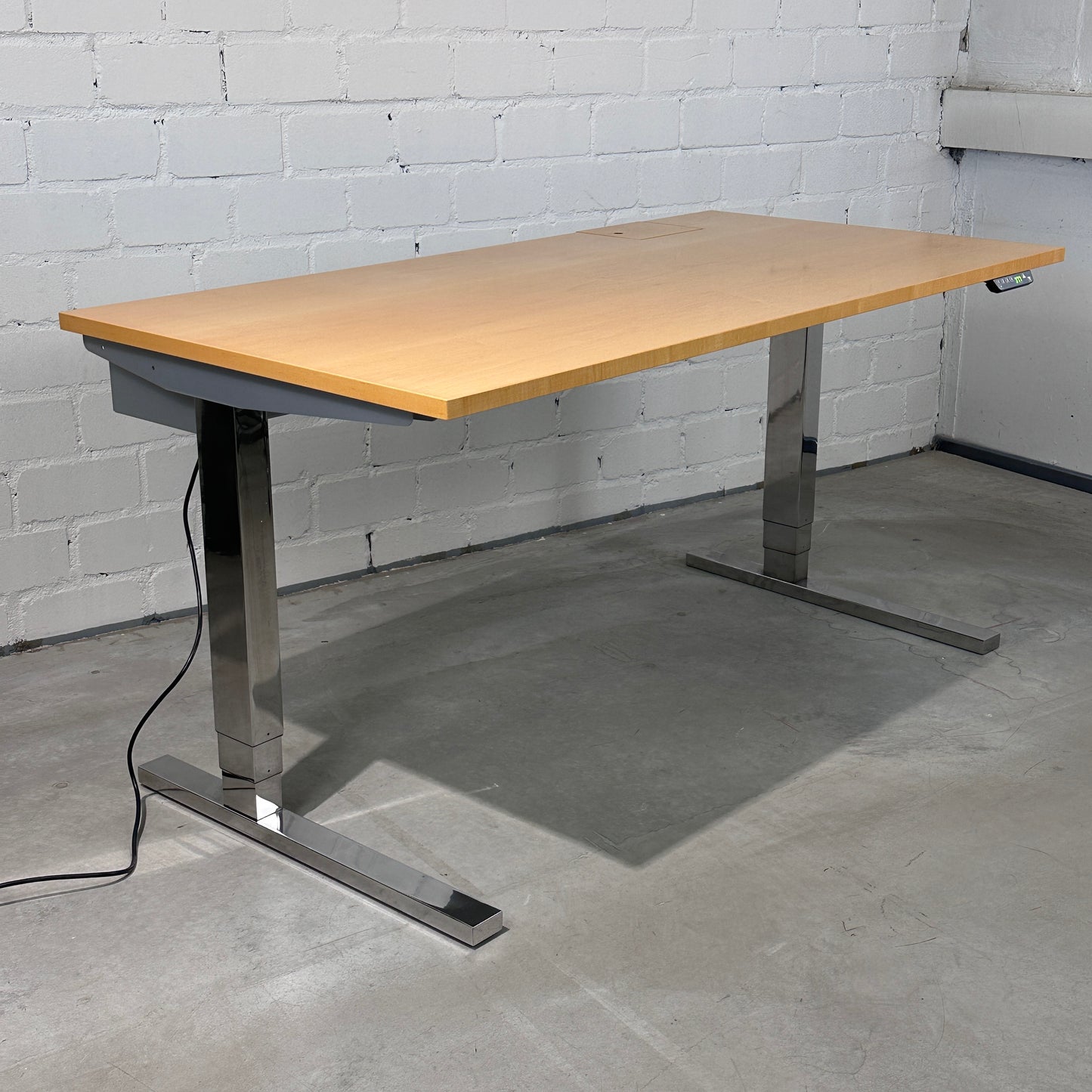 Dobergo Schreibtisch elektrisch höhenverstellbar 160x80cm Ahorn/Chrom