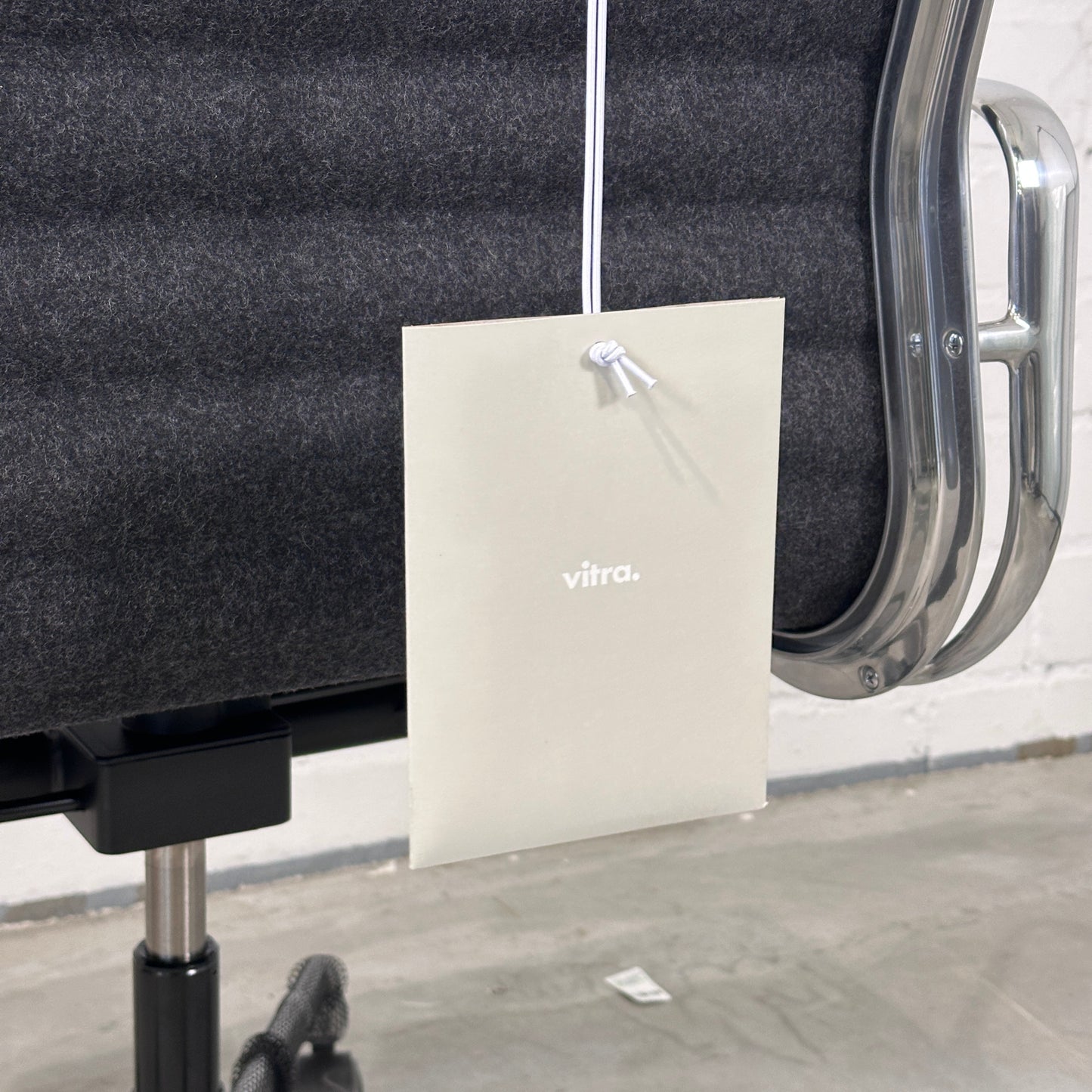 Vitra EA 119 Cozy dunkelgrau/anthrazit [NEUWARE]