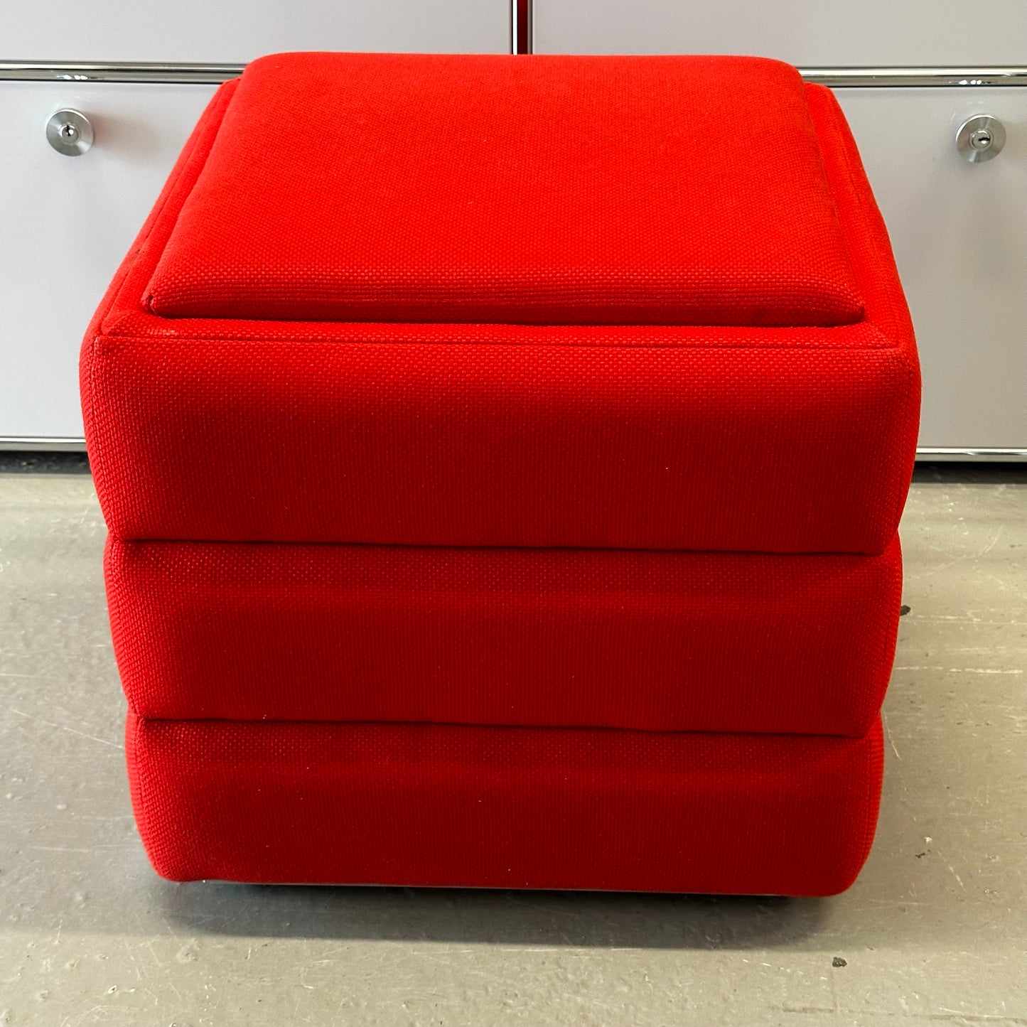 Vitra Hopsak Hocker