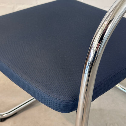 Vitra Visavis 2 dunkelblau / schwarz