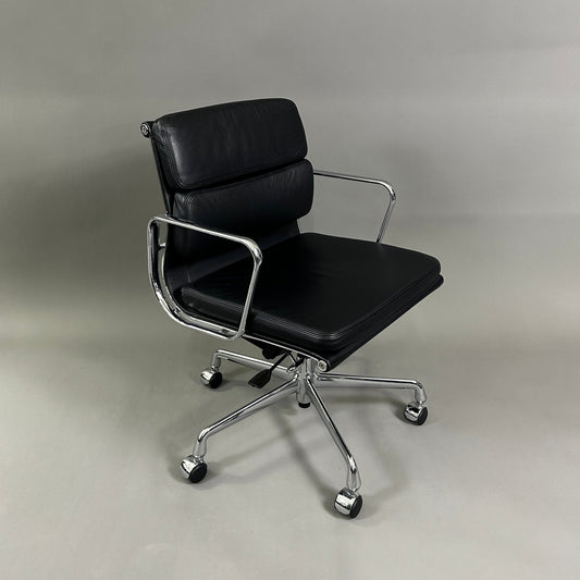 Vitra EA 217 secondhand