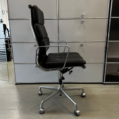 Vitra EA 219 Soft Pad Chair Leder schwarz
