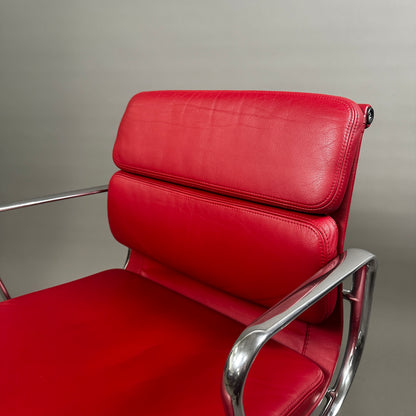 Vitra EA 217 Leder rot