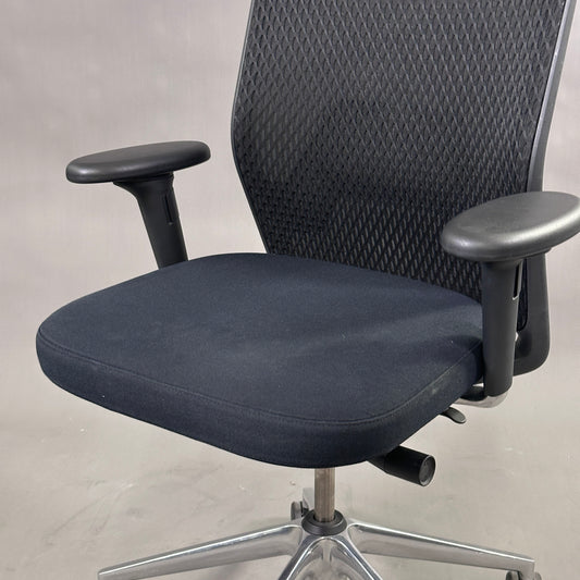 Vitra EA 107 Stoff (nicht drehbar)