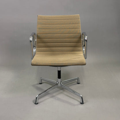 Vitra EA 107 Hopsak braun (nicht drehbar)