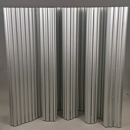 Fritz Hansen Raumteiler Viper (Aluminium)