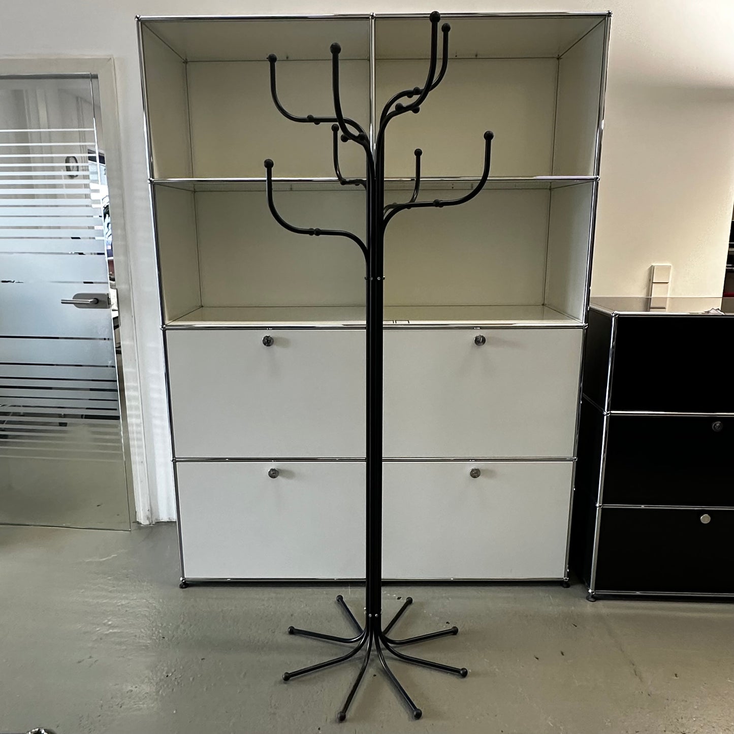 Fritz Hansen Coat Tree schwarz