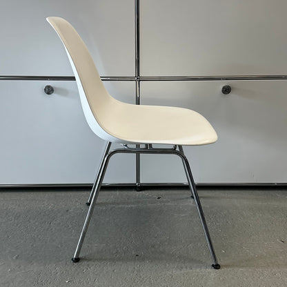 Vitra Plastic Side Chair