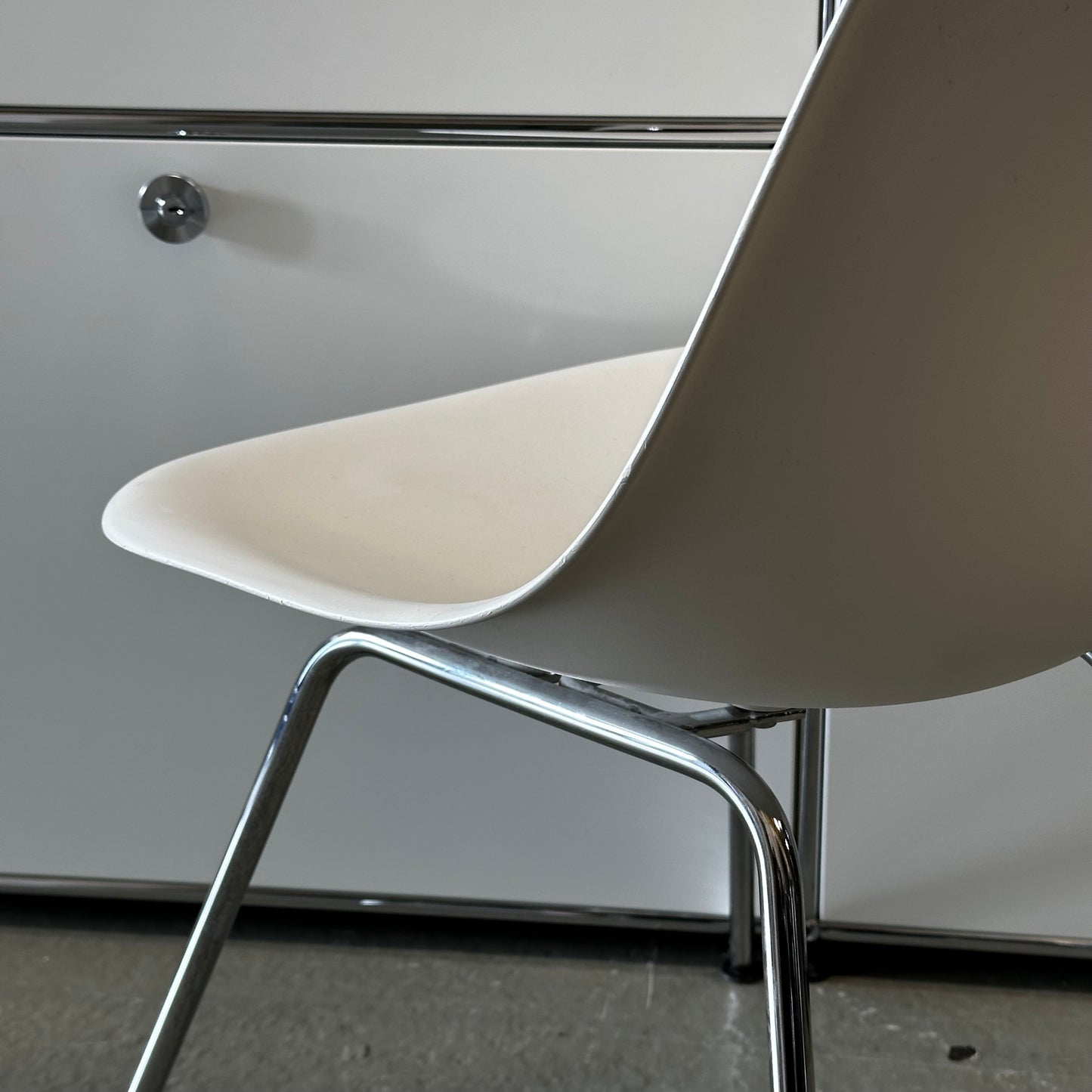 Vitra Plastic Side Chair