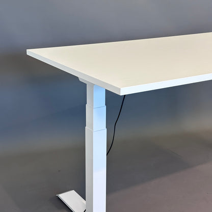 FLEX EHV-2 Schreibtisch (elektr. höhenverst.) [NEUWARE]