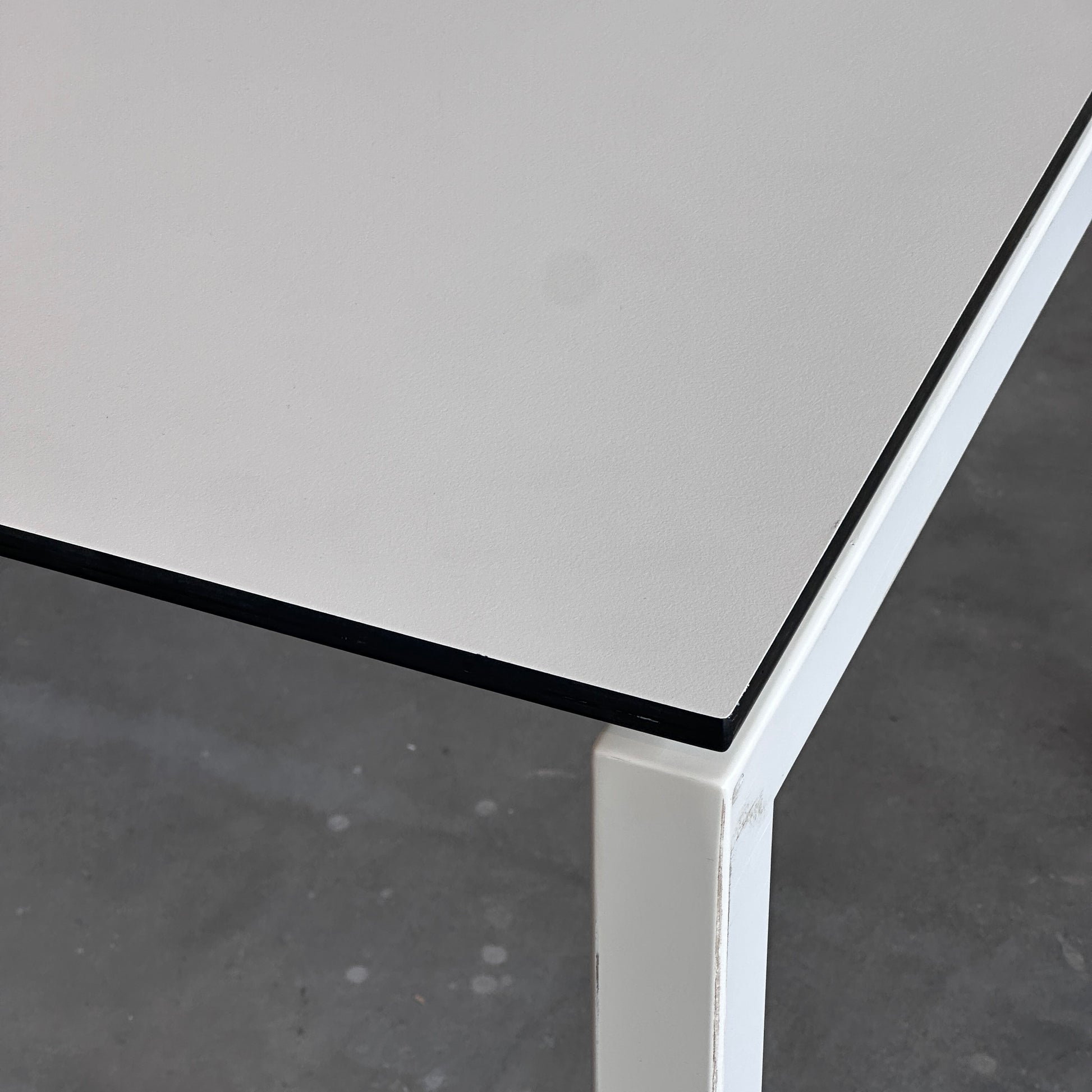 9x HPL Schreibtische / Labortische 180x90 weiß [AKTION -90%]