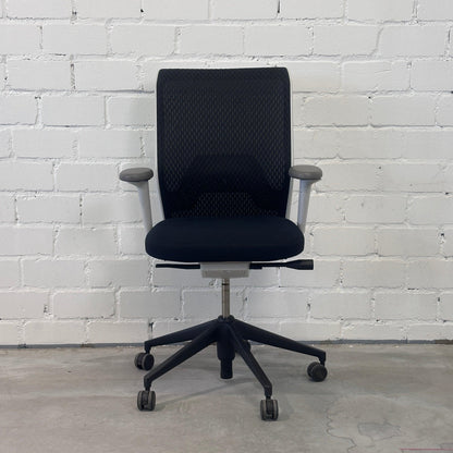 Vitra ID Mesh schwarz/soft grey