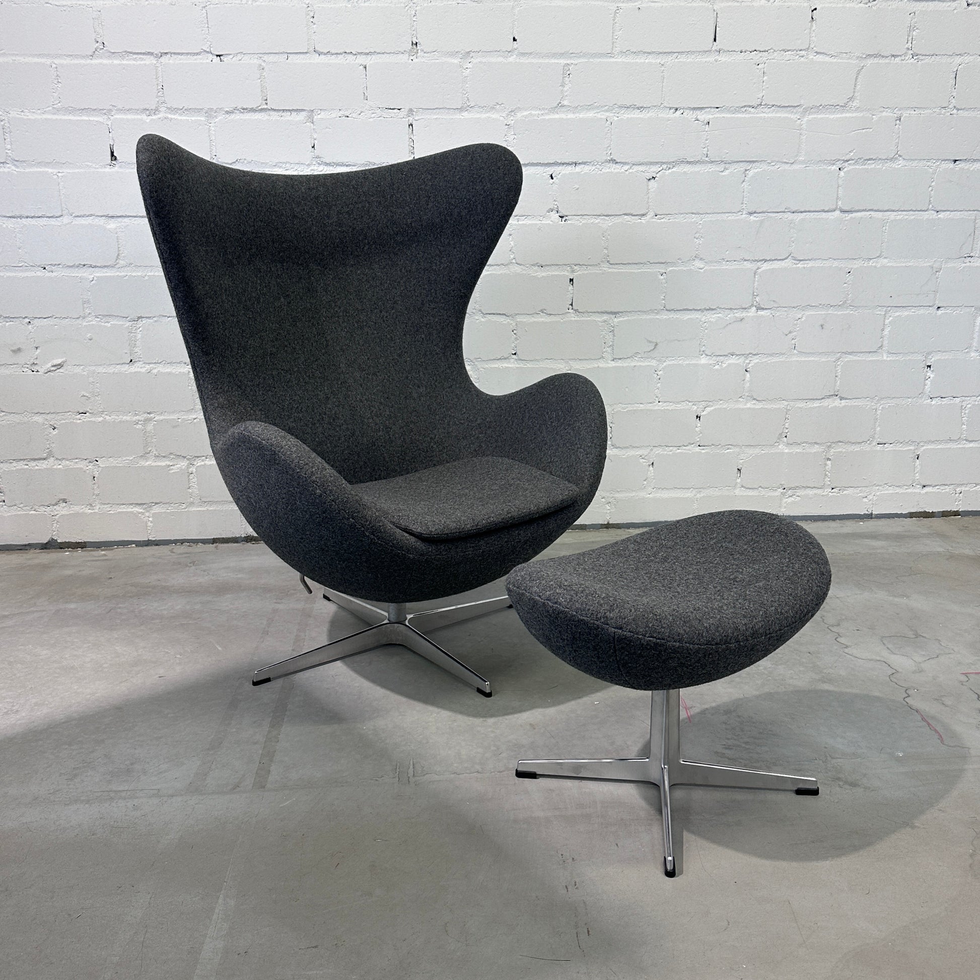 Fritz Hansen Egg Chair Re-Wool grau [NEUWARE]