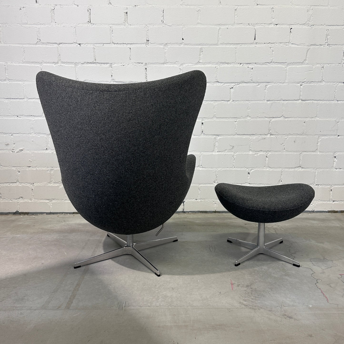 Fritz Hansen Egg Chair Re-Wool grau [NEUWARE]