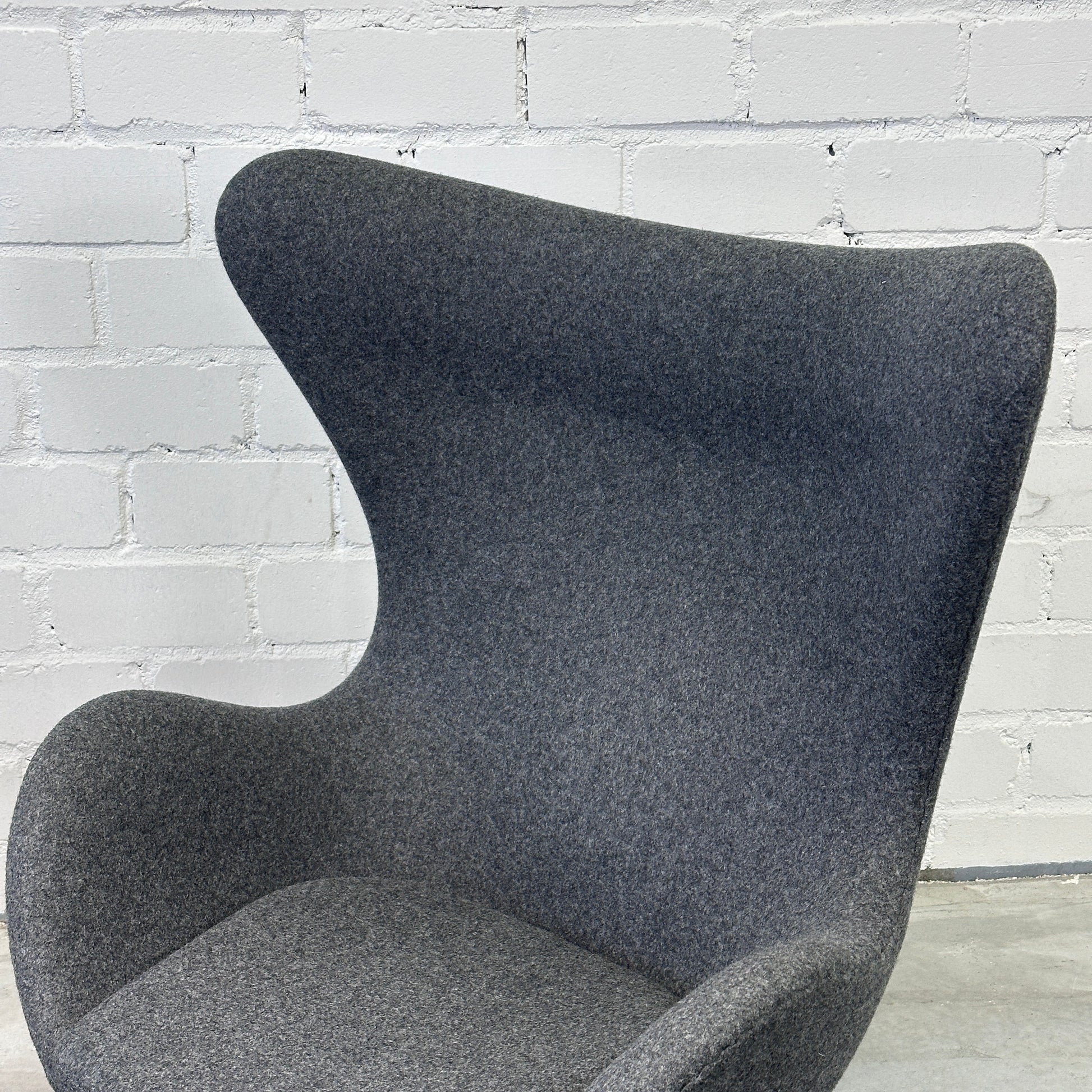 Fritz Hansen Egg Chair Re-Wool grau [NEUWARE]