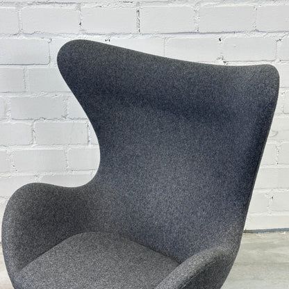 Fritz Hansen Egg Chair Re-Wool grau [NEUWARE]