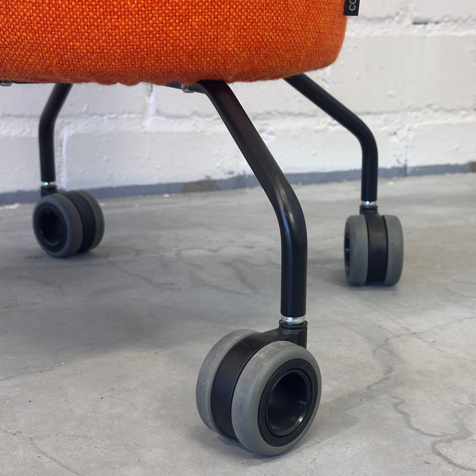 COR Drop Hocker Ø 36 cm (versch. Ausführungen)
