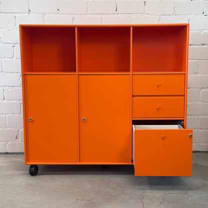 Montana Sideboard Mega orange