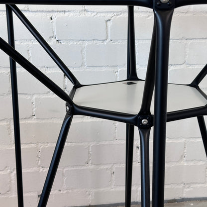 DesignDeli Thinking Table T6 S