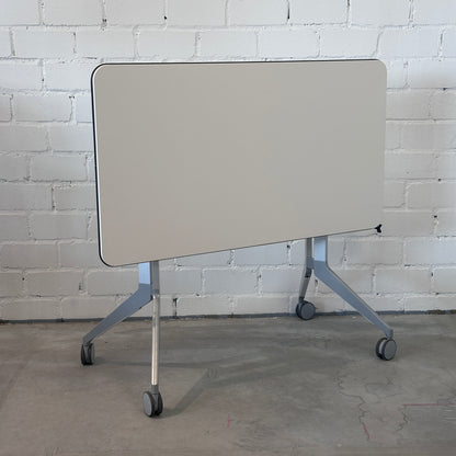 Haworth Klapptisch/Besprechungstisch Planes 120x65x74cm