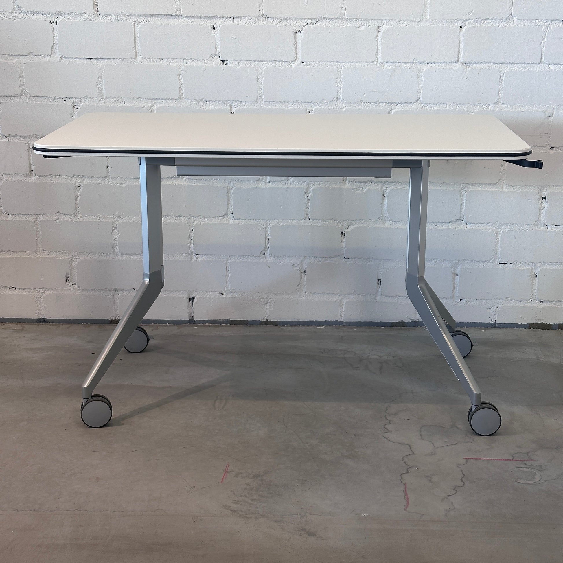 Haworth Klapptisch/Besprechungstisch Planes 120x65x74cm