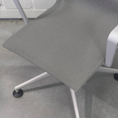 Vitra Physix weiß / silbergrau
