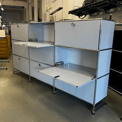 USM Haller Sideboard mattsilber 3x3, 9 Klappen, 35 tief