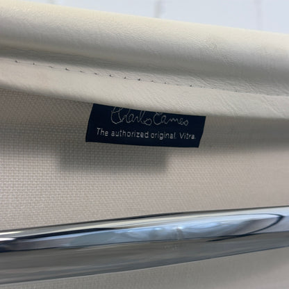 Vitra EA 117 Leder weiß