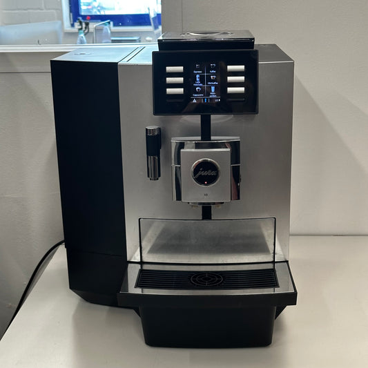 Jura X8 Platin Kaffeevollautomat