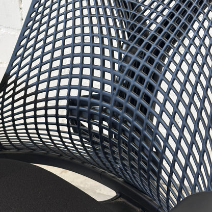 Herman Miller Sayl Schwarz