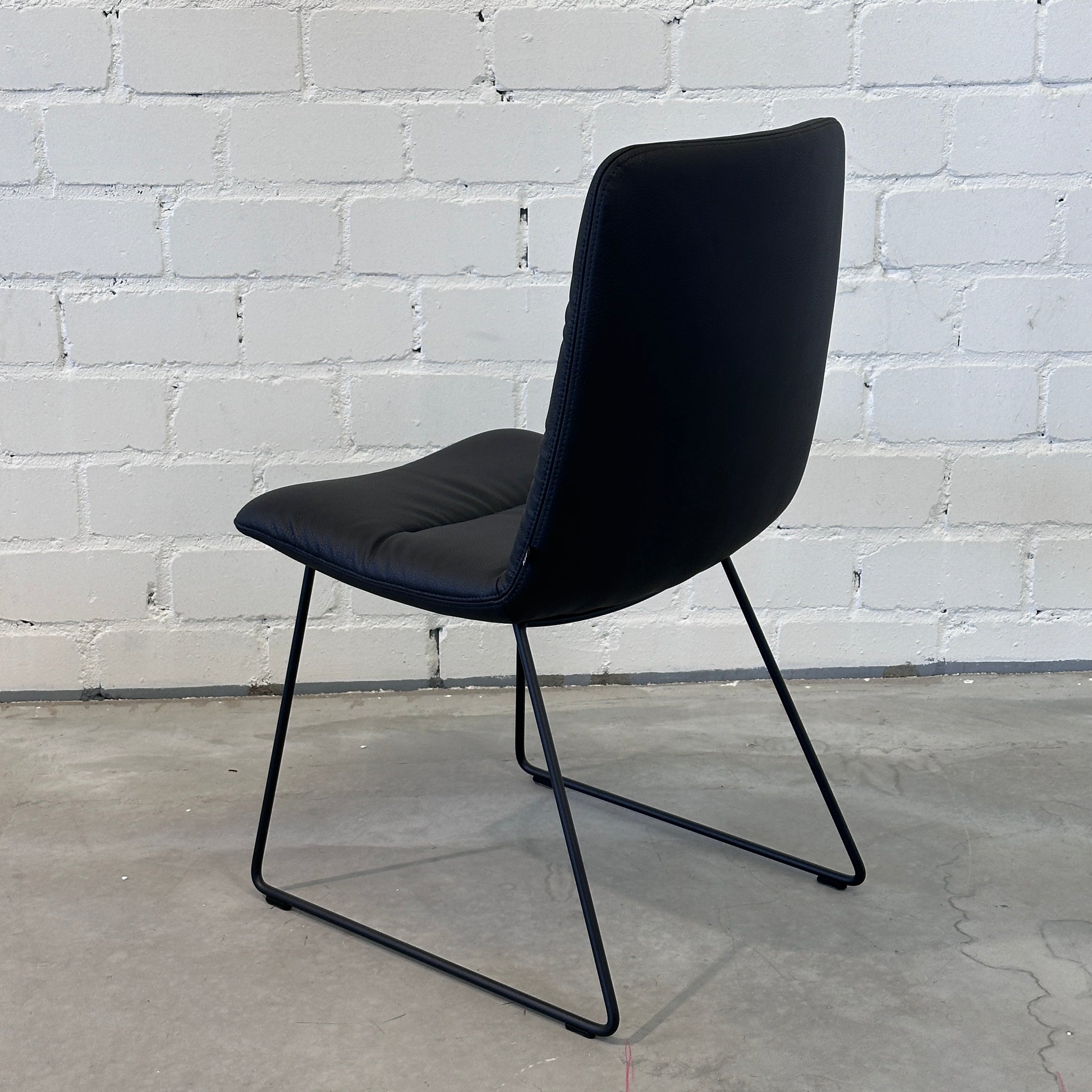 KFF Stuhl arva light schwarz (Neuware) [AKTION -40%]