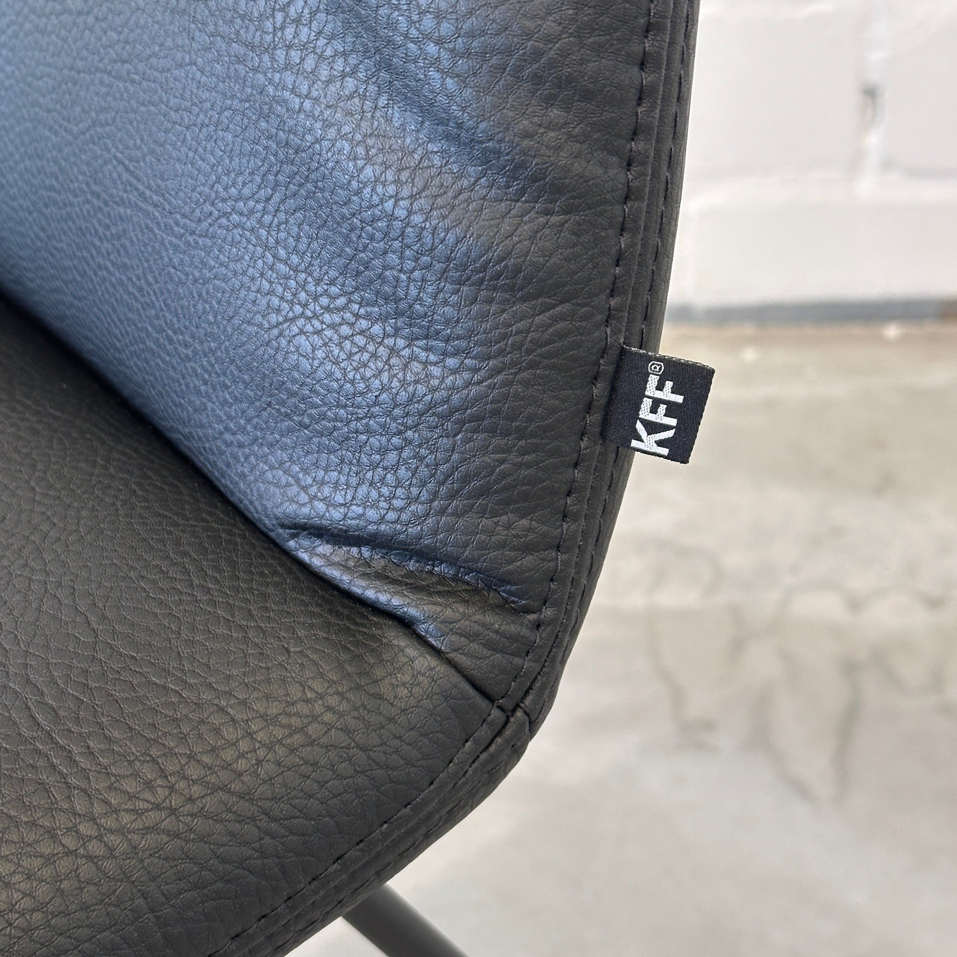 KFF Stuhl arva light schwarz (Neuware) [AKTION -40%]