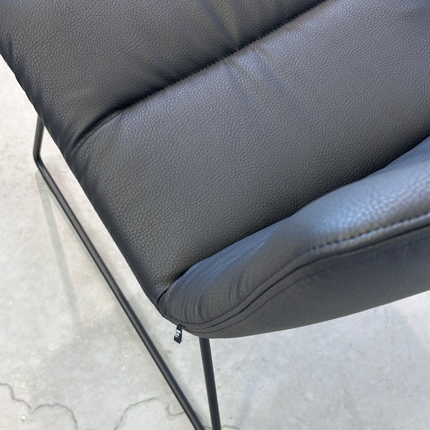 KFF Stuhl arva light schwarz (Neuware) [AKTION -40%]