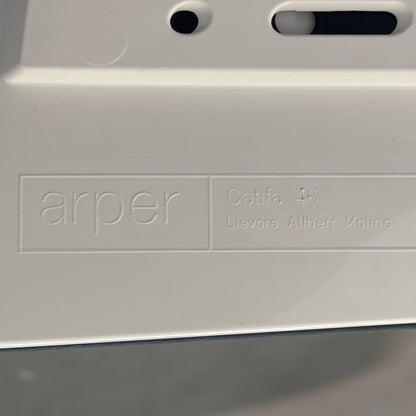 Arper Catifa 46 Leder schwarz/weiß (Kufen)