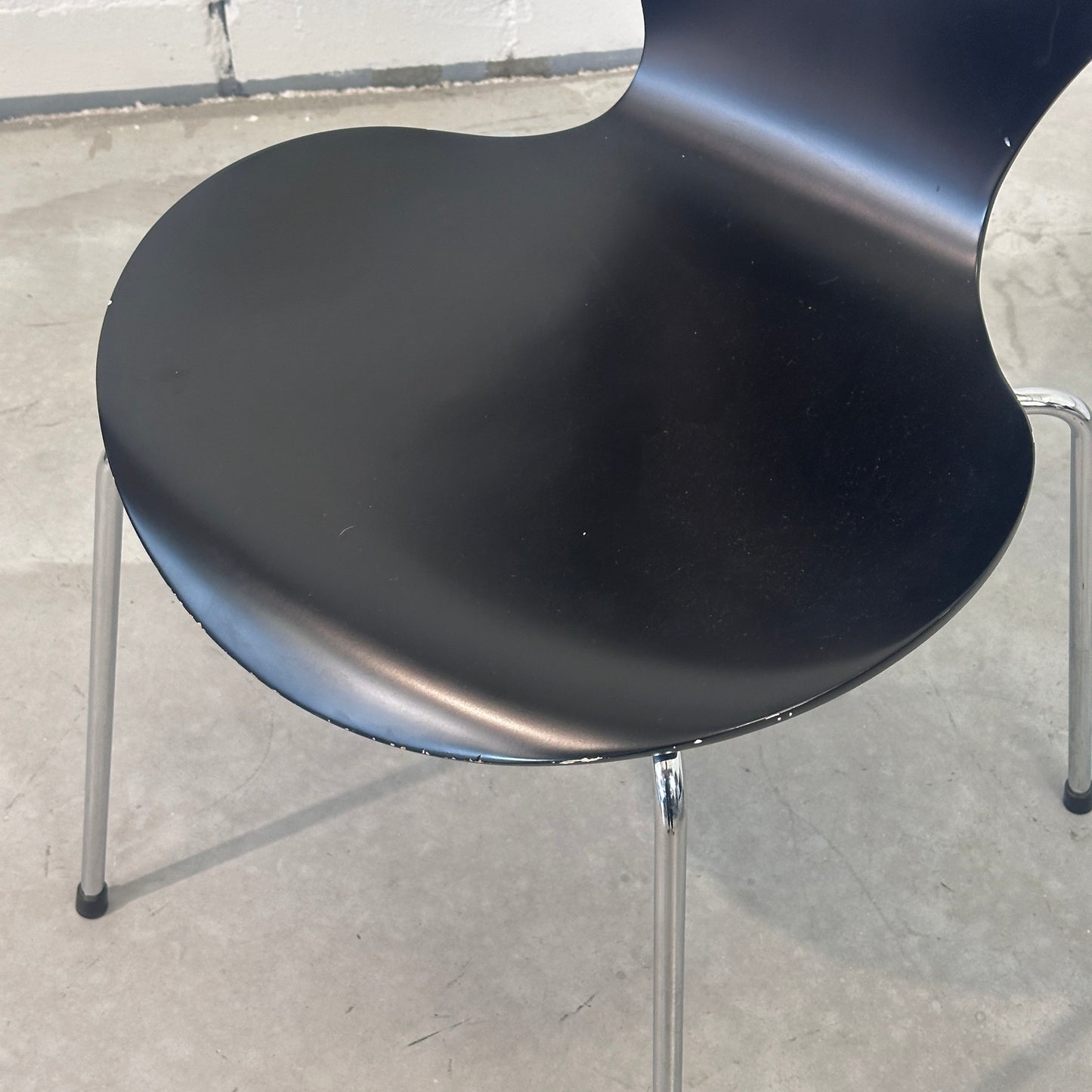 Fritz Hansen Serie 7 Stapelstuhl schwarz (B-Ware)