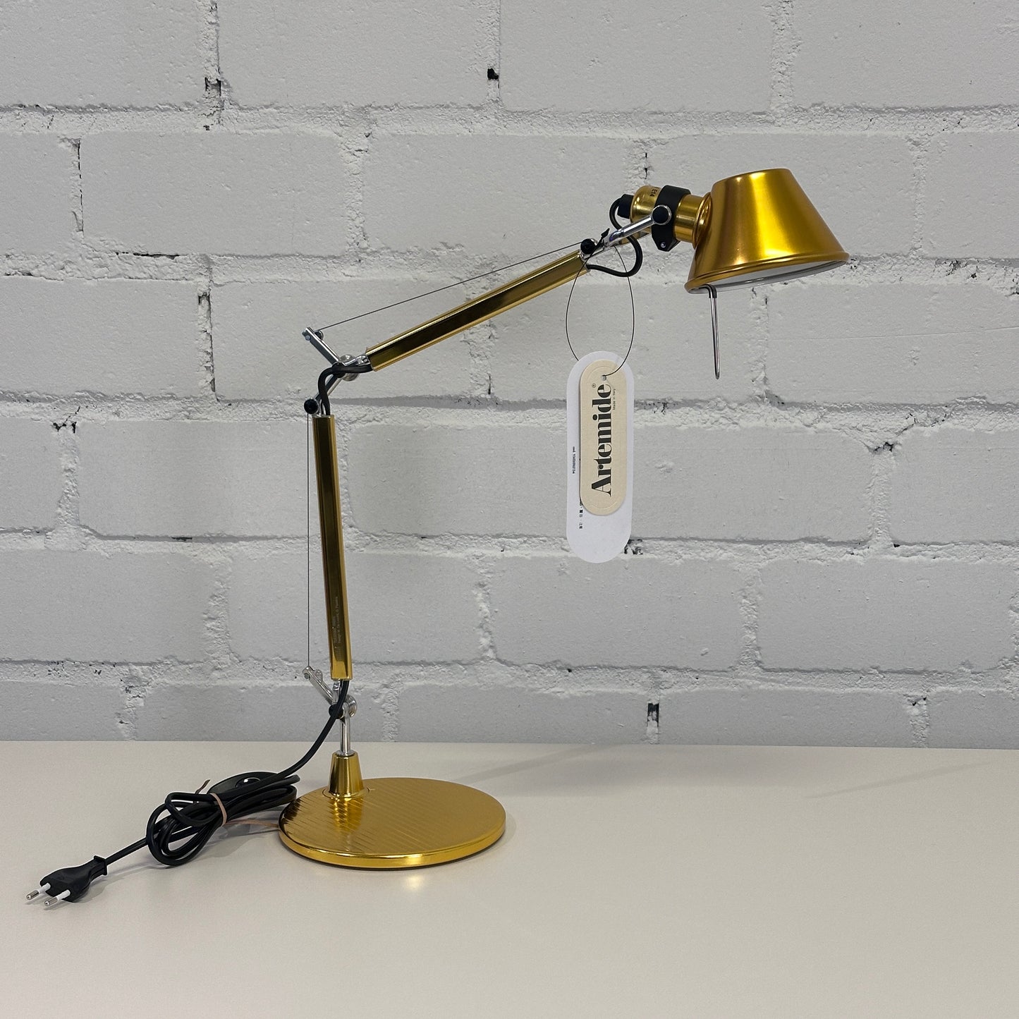 Artemide Tolomeo Micro Table versch. Farben [SONDERPOSTEN NEUWARE]