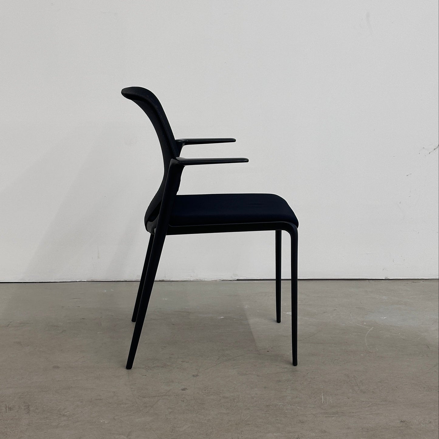 Vitra Medaslim schwarz