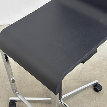 Vitra .03 High schwarz