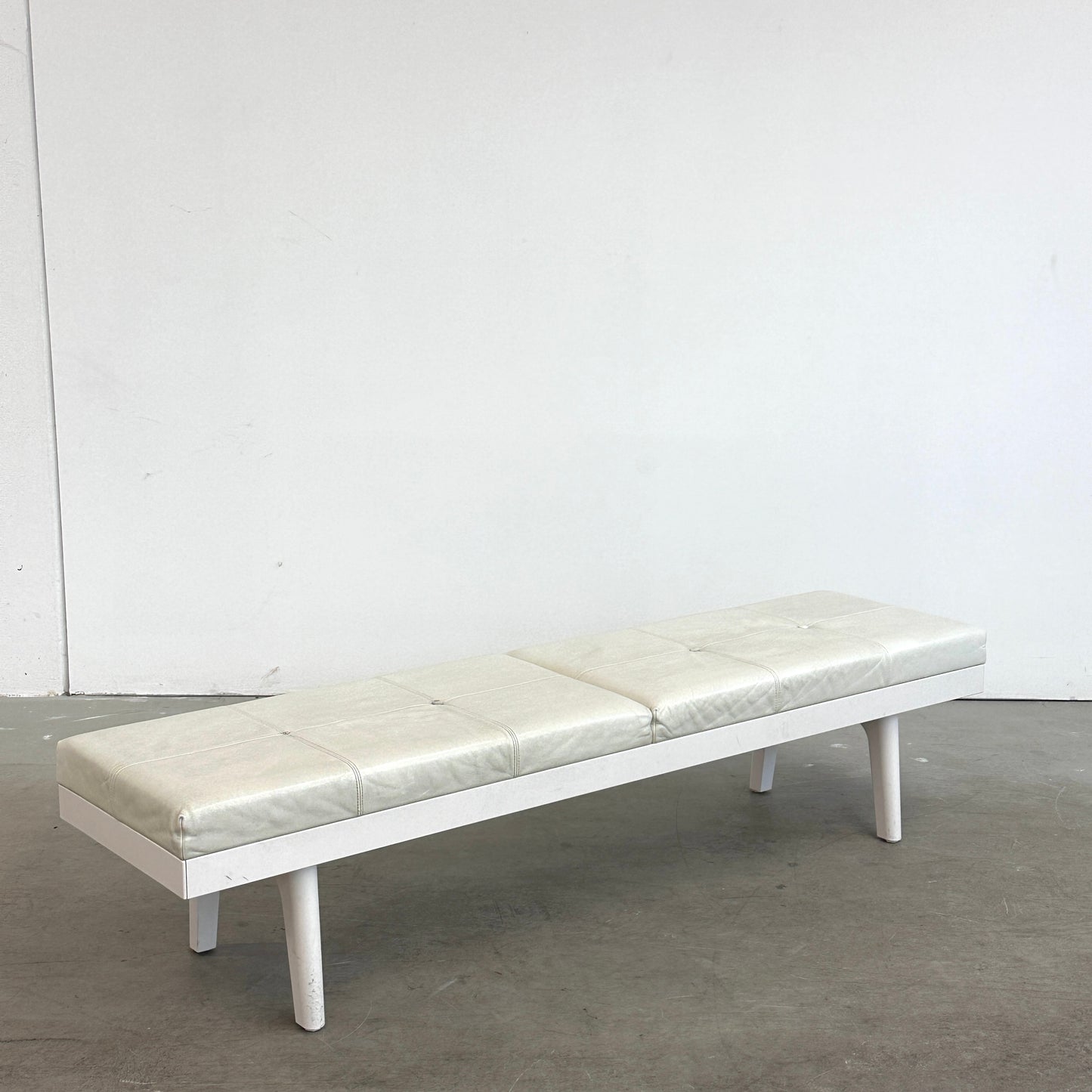 Vitra Level 34 Sitzbank Leder