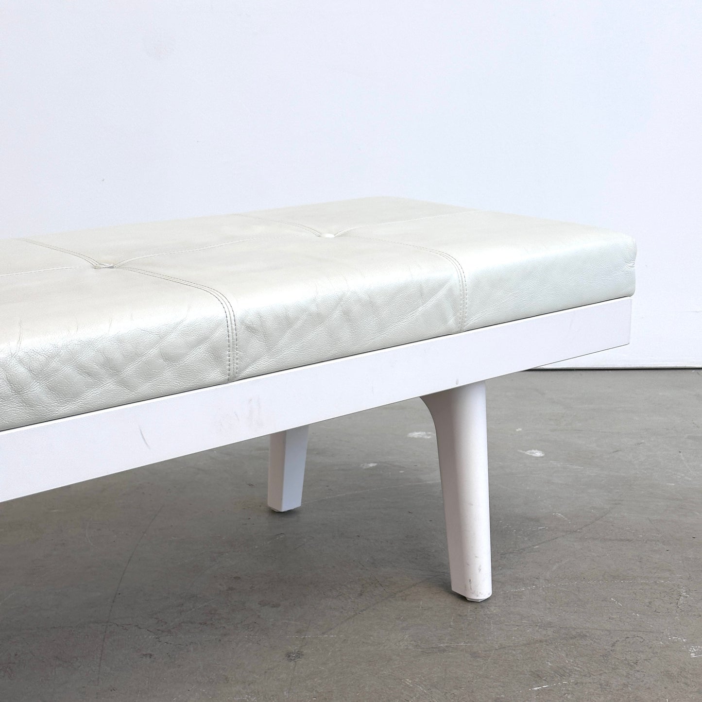 Vitra Level 34 Sitzbank Leder