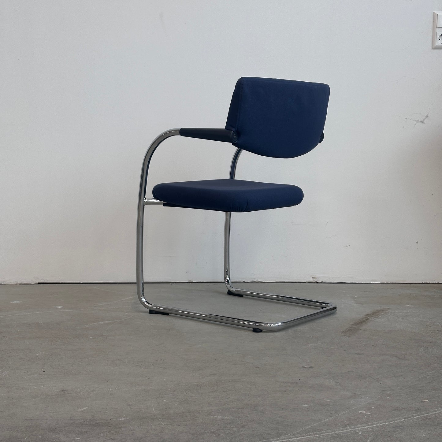 Vitra Visavis Softback dunkelblau