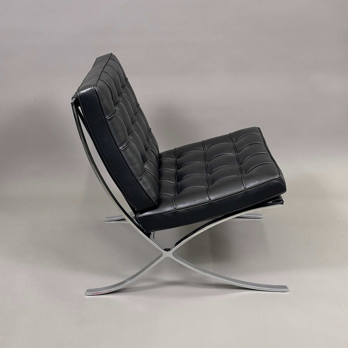 Knoll International Barcelona Sessel in schwarzem Leder mit verchromtem Stahlgestell, modernes Design von Mies van der Rohe