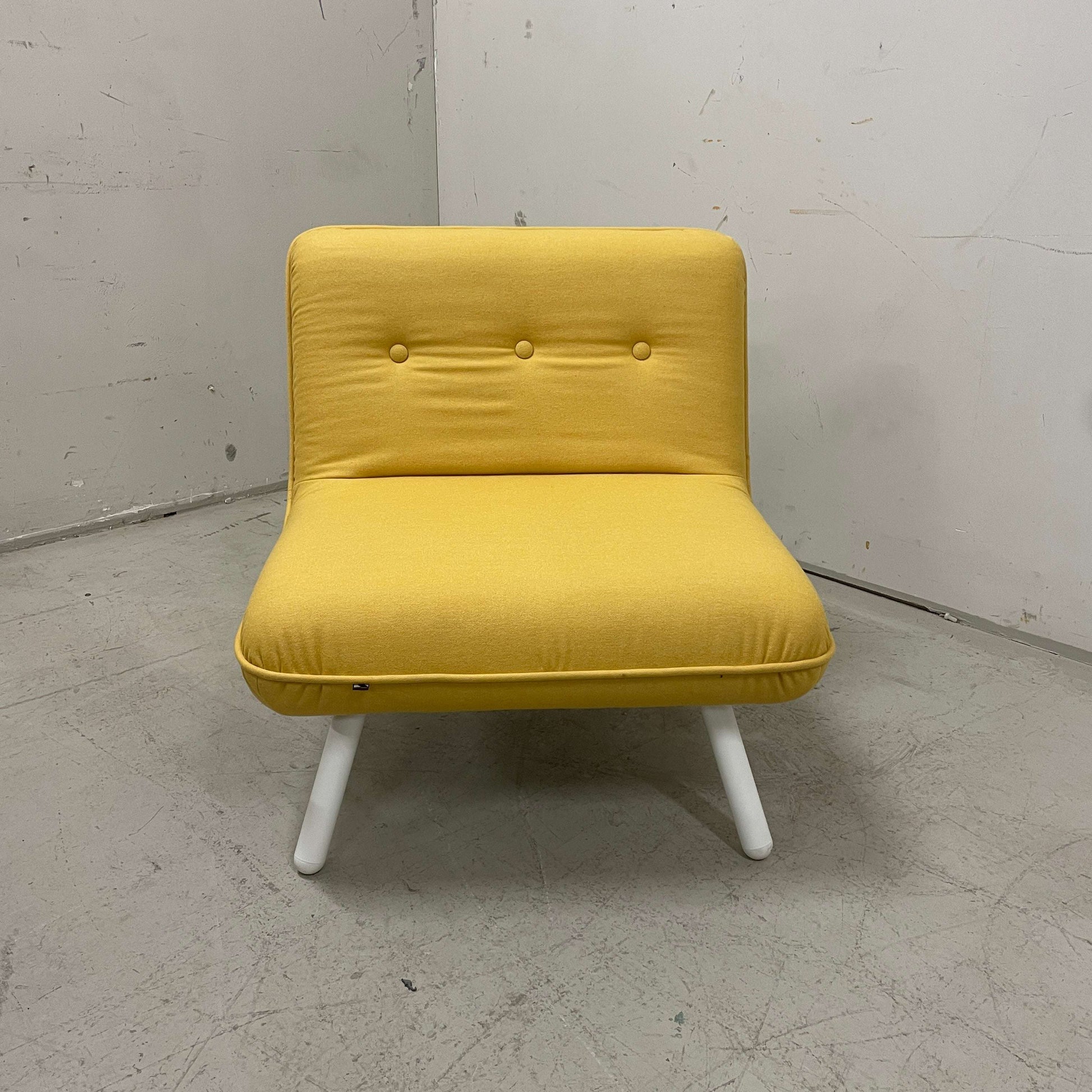 König & Neurath gelber NET.WORK.PLACE Sessel mit weißem Gestell, 85x80x80 cm, moderner Loungesessel