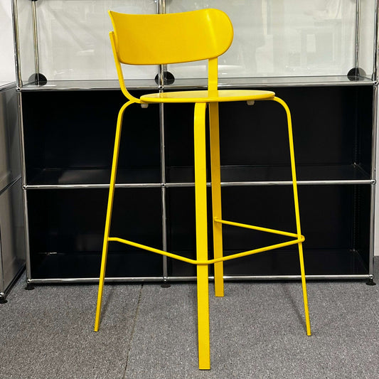 Yellow LaPalma Barhocker STIL S49 model bar stool with metal frame and backrest