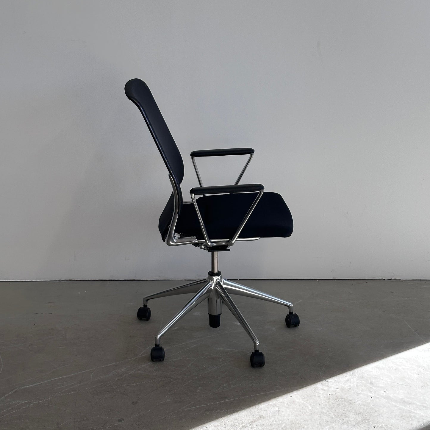 Vitra Meda Chair Bürostuhl